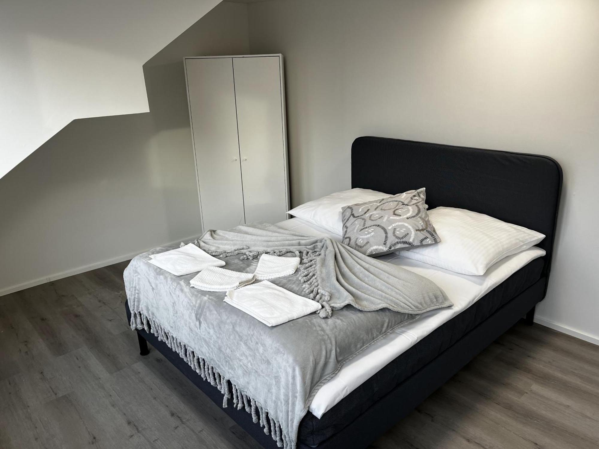 City Apartment On The Rhine, Кельн Екстер'єр фото